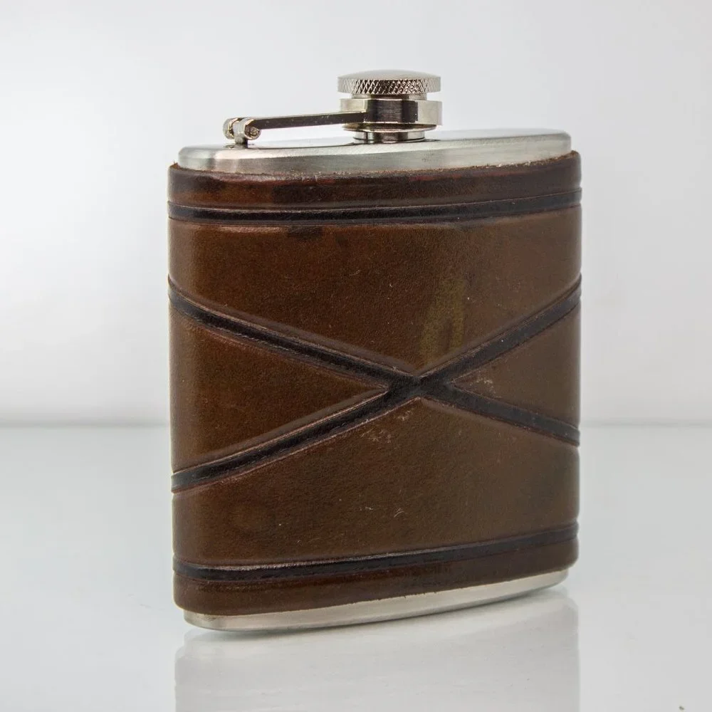 LEATHER Hip Flask | Leather Wrapped Steel Flask 6 oz. | Excellent Gift - Picture 2 of 6
